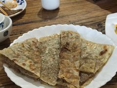 -溢心园香河肉饼总店