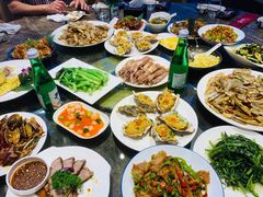 -日进一片海.生腌海鲜火锅.宵夜烧烤(三里屯总店)