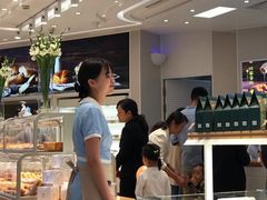 -好利来(光华中心店)