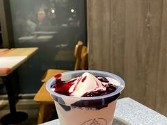 日本白桃双旋圣代蓝莓酱-肯德基(新阳光店)