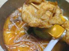 -魔都三兄弟酸辣粉·蘸卤炸串(虹桥万科店)