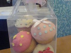 买了一袋~还有可爱的巧克力标签在右下角-榖屋house of flour(张江首店)