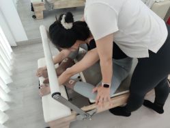 -小黑裙瑜伽·普拉提