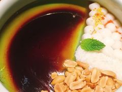 -吃饭皇帝大土家民族菜(正大广场店)
