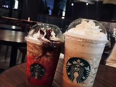 -星巴克(杭州湖滨银泰E区店)