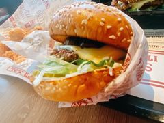 -The Habit Burger Grill 哈比特汉堡(复兴soho店)