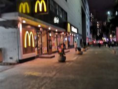 -麦当劳(新洲南路店)