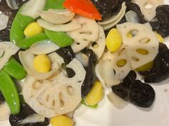 -巴扎美食·新疆菜·西域歌舞表演餐厅(新疆大厦店)