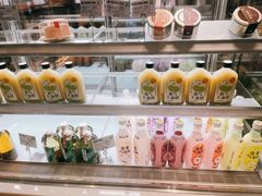 -奈雪的茶(亨特国际广场店)