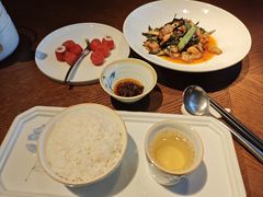 -映水芙蓉(长宁来福士店)