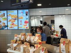 -麦当劳(虹口星荟中心店)