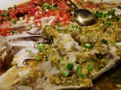 双色鸳鸯鱼头王-望湘园·洞庭渔宴(浦江欢乐颂店)
