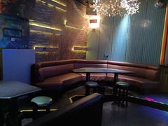 -K+全国连锁KTV(绿地缤纷天地店)