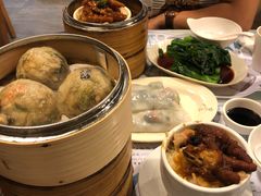 金沙肥猪包-点点心点心专门店(旺角店)