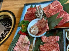 -炼火烤肉店