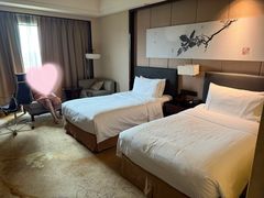 -成都保利公园皇冠假日酒店(熊猫基地店)