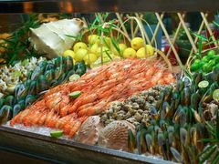 -松山湖凯悦酒店·Café自助餐厅·周末火舞秀表演