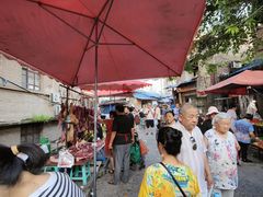 -红土地(地铁站)