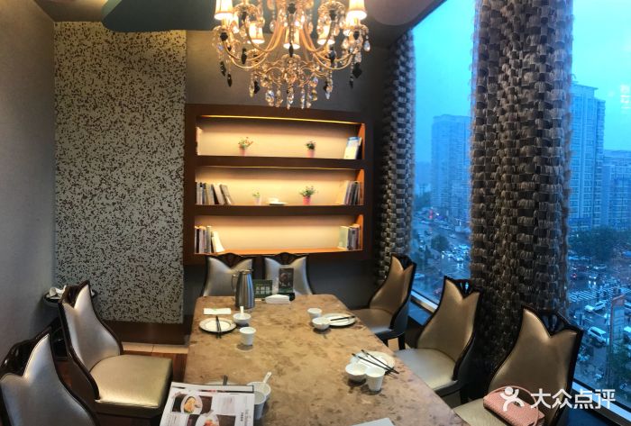 一花一叶咖餐厅(五彩城店)包房图片 - 第2张