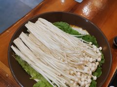 -锅来乐地锅鸡(安亭店)
