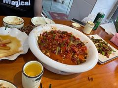 -梁姐啤酒鱼(兴坪古镇店)