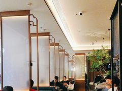 -新白鹿餐厅(滨江银泰店)