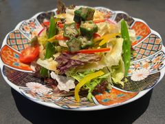 -铭牛烧肉·和牛海鲜自助(高新月牙湖店)