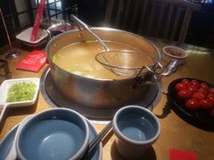 牛杂鸳鸯锅-左庭右院鲜牛肉火锅(南通CBD大有境店)
