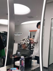 -AYO SALON