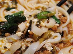 小锅肉酱老豆腐手工粉-小满手工粉(北京来福士店)
