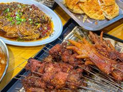 -黄小串·烤串海鲜涮牛肚(升龙广场店)