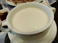 -小天鹅戴斯酒店鲸鲨百汇创作料理