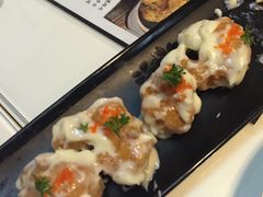 -新大咀港式茶餐厅(宝山万达店)
