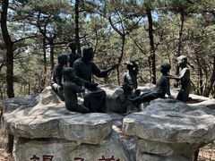 -燕窝岭