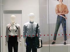 -优衣库(东莞东城万达广场店)