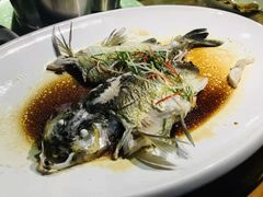 -二厨·吊桥小院·脆皮烧鸡公·本地农家菜(沿江西路店)
