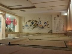 -碧中海汤泉汗蒸酒店