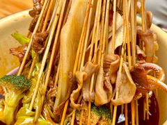 -拈签一笑黄牛肉辣卤串串