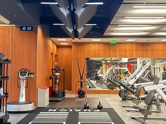 -FUSION FITNESS 热炼健身(万象天地店)