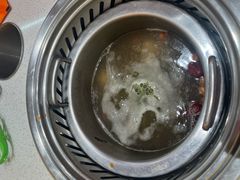 -涮食间回转小火锅(财富中心店)