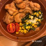 黑椒烤肠,每人一份意面,无限畅饮,一共花了100多点儿