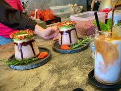 花环-BE NORMAL CAFE(霞溪路店)