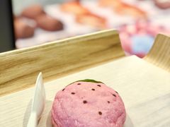 草莓雪宝宝-奈雪的茶(东原悦荟店)