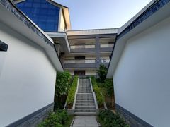-林丰温泉度假山庄
