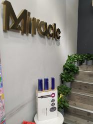 -Miracle集简美发沙龙