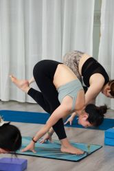 -亚太瑜伽普拉提学院