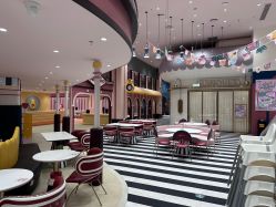 -奈尔宝家庭中心·亲子餐厅(鄞州万达店)