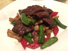 蒜豉爆炒日本尖椒牛柳腩-8餐厅(新葡京酒店)