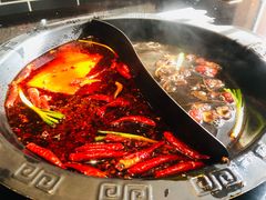 -宽板凳老灶火锅(外馆斜街店)