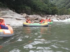 -雅鲁激流探险漂流